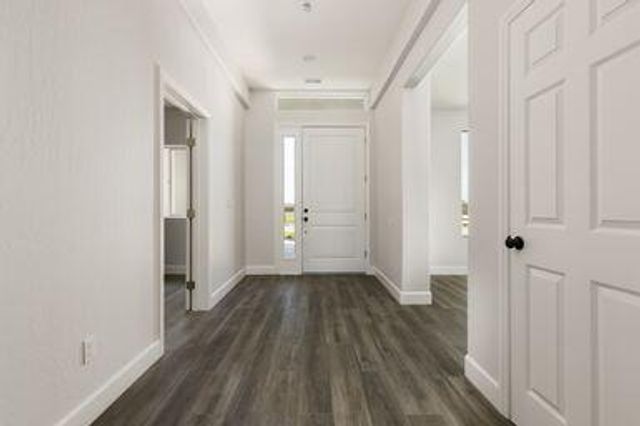 3351 N Bautista Avenue, Hanford, CA 93230