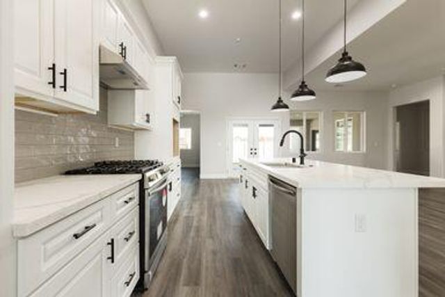 3351 N Bautista Avenue, Hanford, CA 93230