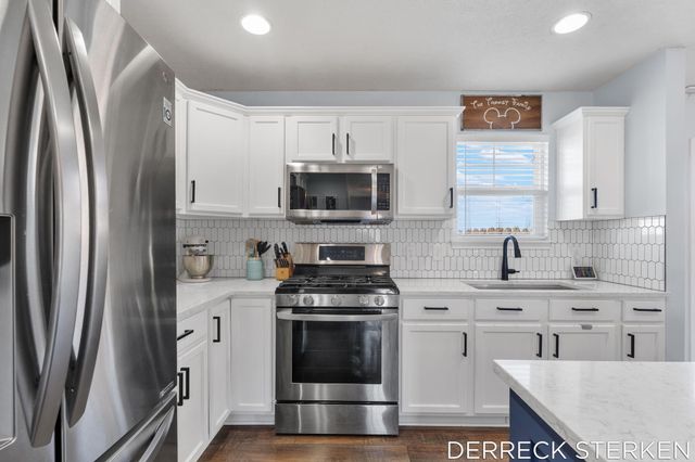 2749 Blue Stem Drive, Zeeland, MI 49464