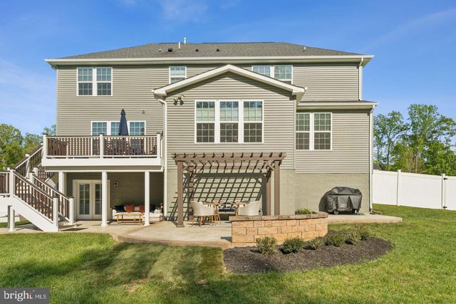 39 OAK RD, Stafford, VA 22556