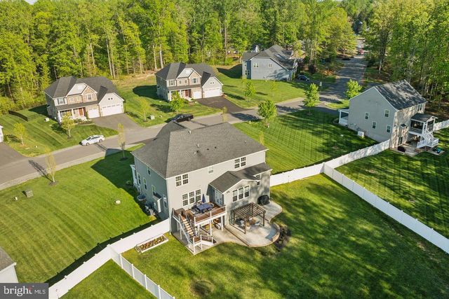 39 OAK RD, Stafford, VA 22556