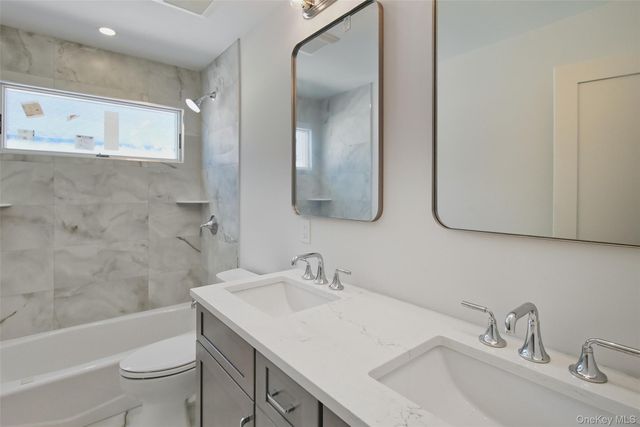 101 Clocks Boulevard, Massapequa, NY 11758
