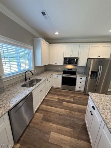 2132 Skeetertown RD, Suffolk, VA 23434