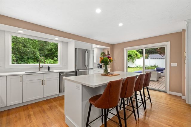 155 Prospect St, Ashland, MA 01721