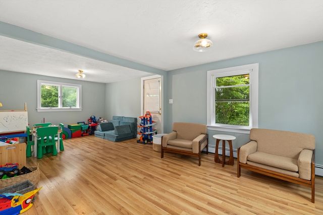 155 Prospect St, Ashland, MA 01721