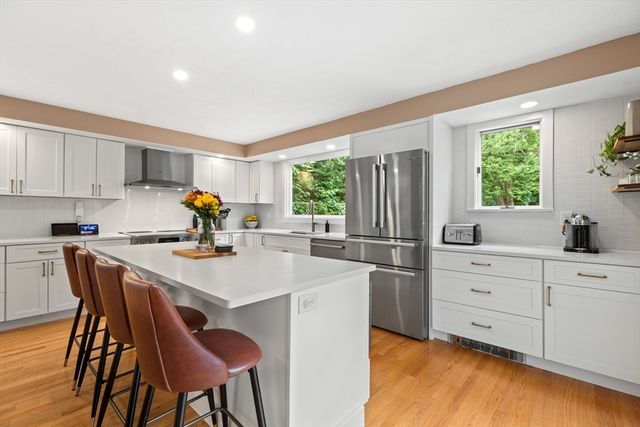 155 Prospect St, Ashland, MA 01721