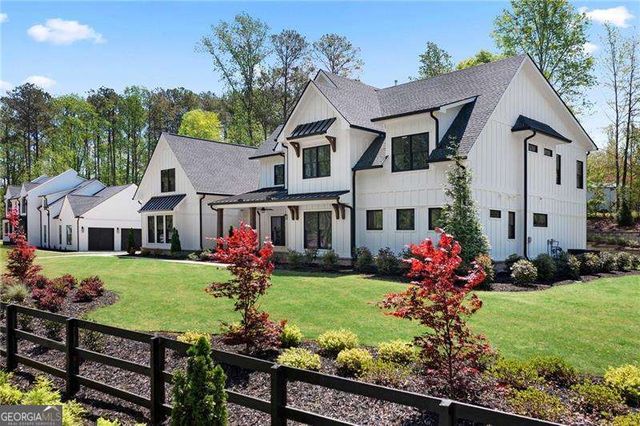 120 Farm Gate Drive, Woodstock, GA 30188