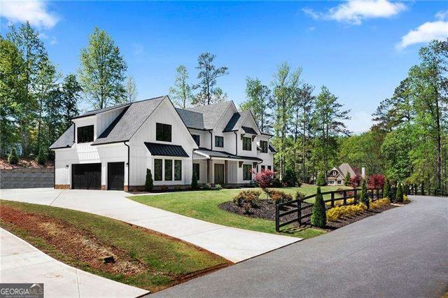 120 Farm Gate Drive, Woodstock, GA 30188