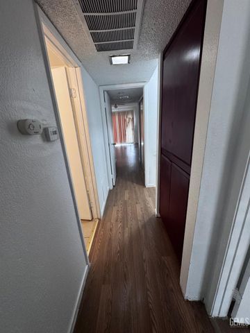 510 Real Road 16, Bakersfield, CA 93309