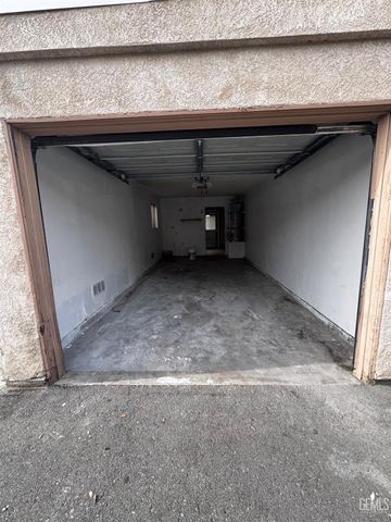 510 Real Road 16, Bakersfield, CA 93309