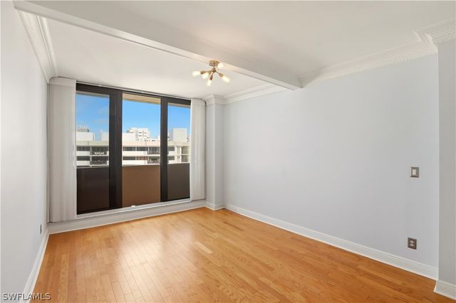 4001 Gulf Shore BLVD N 8, Naples, FL 34103