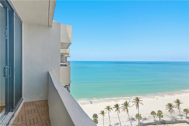 4001 Gulf Shore BLVD N 8, Naples, FL 34103