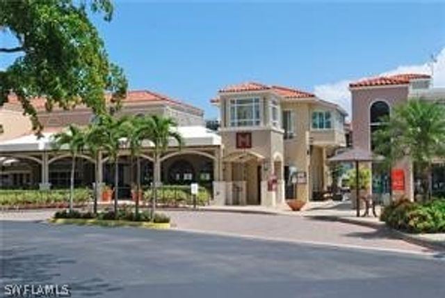 4001 Gulf Shore BLVD N 8, Naples, FL 34103