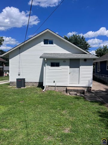 235 NW Story ST, Topeka, KS 66606