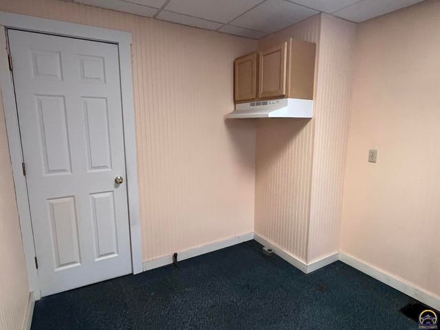 235 NW Story ST, Topeka, KS 66606