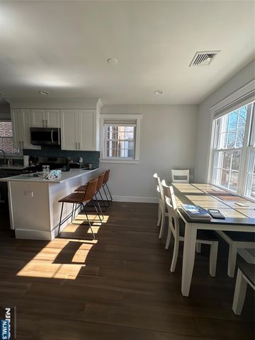 361 Slocum Way, Fort Lee, NJ 07024