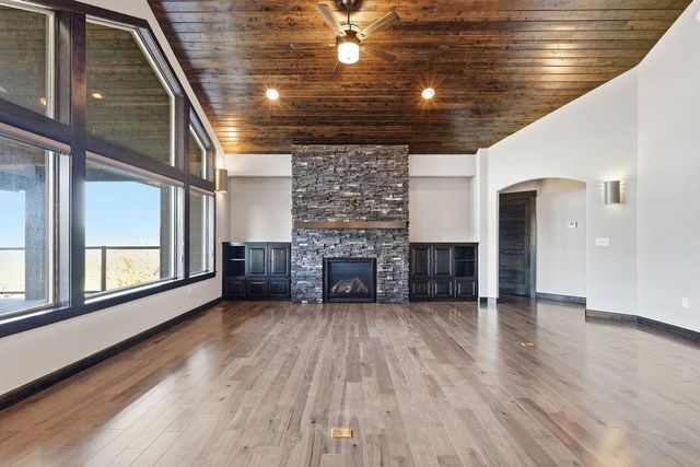 13709 N Copper Canyon Ln, Spokane, WA 99208