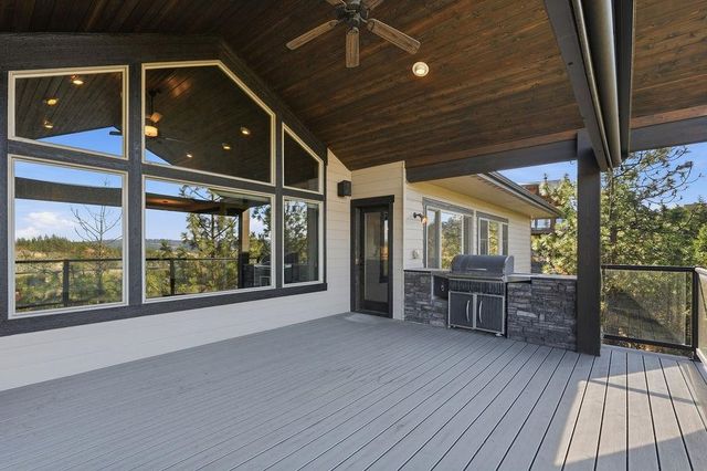 13709 N Copper Canyon Ln, Spokane, WA 99208