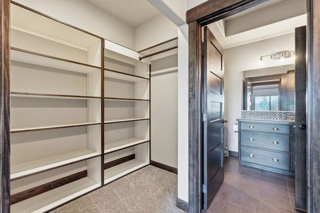 13709 N Copper Canyon Ln, Spokane, WA 99208