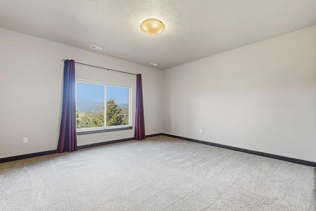 13709 N Copper Canyon Ln, Spokane, WA 99208