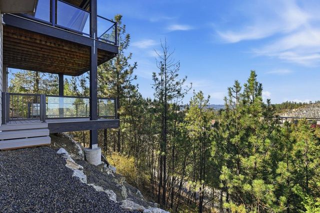 13709 N Copper Canyon Ln, Spokane, WA 99208