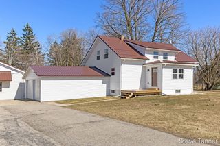 5423 E Howard City-Edmore, Home Twp, MI 48829