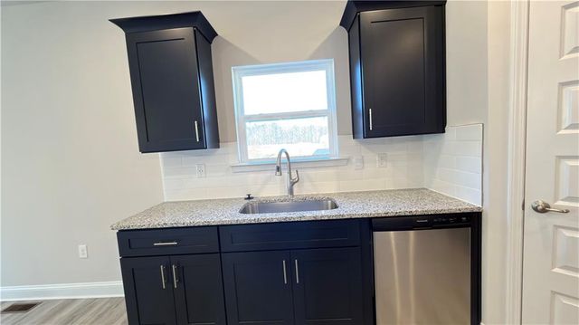 515 Wauka Drive, Demorest, GA 30535