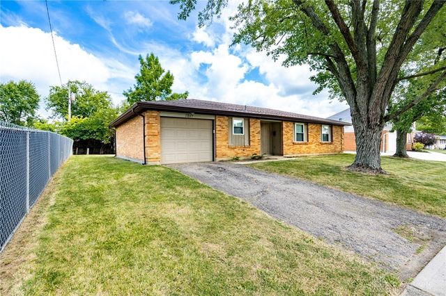 7211 Stonehurst Drive, Dayton, OH 45424