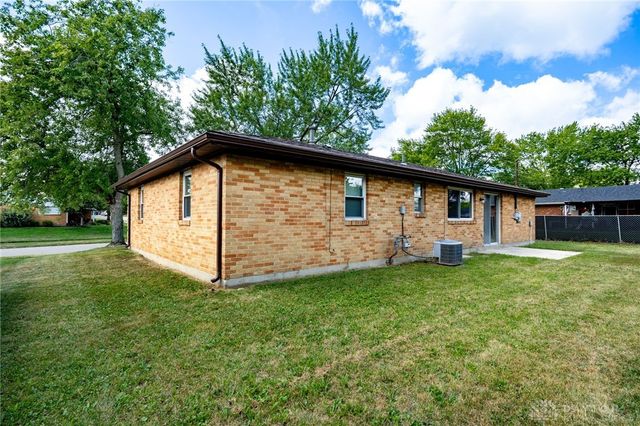 7211 Stonehurst Drive, Dayton, OH 45424