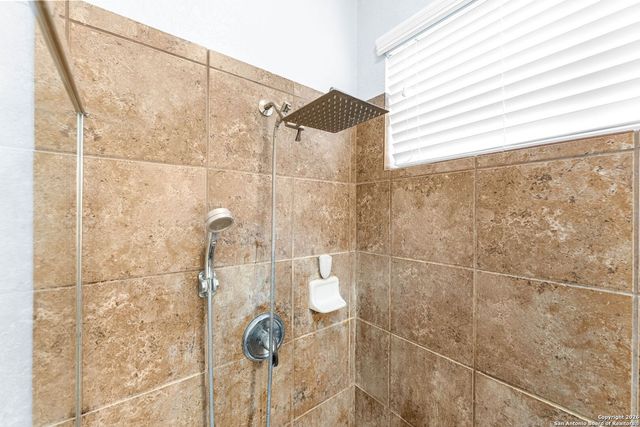 13119 Moselle Forest, Helotes, TX 78023