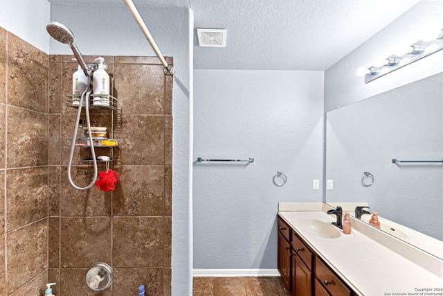 13119 Moselle Forest, Helotes, TX 78023