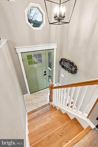 6526 SKYVIEW LN, Coopersburg, PA 18036