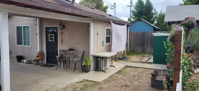 1848 19th Avenue, Kingsburg, CA 93631