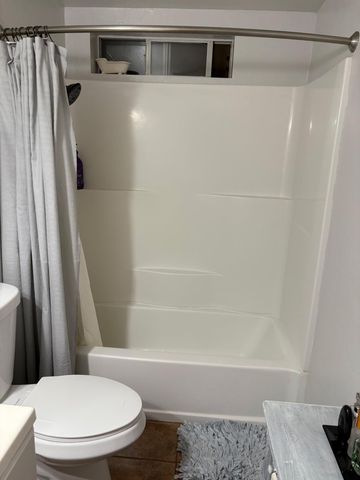 1848 19th Avenue, Kingsburg, CA 93631