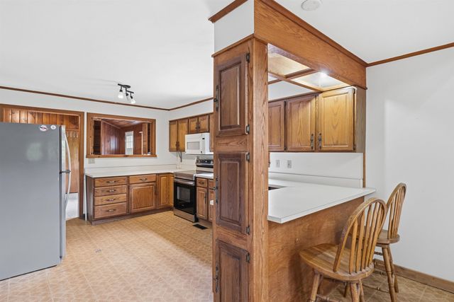 339 George Road, Hebron, NH 03241