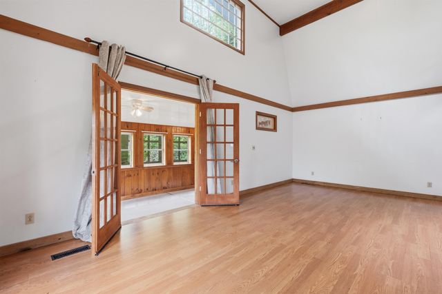 339 George Road, Hebron, NH 03241