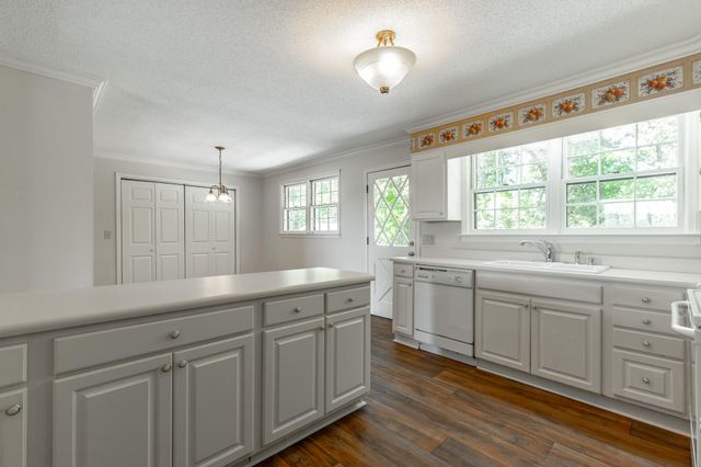 114 Coburn Drive, Chattanooga, TN 37415