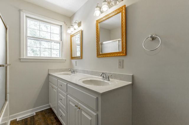 114 Coburn Drive, Chattanooga, TN 37415