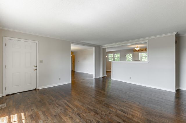 114 Coburn Drive, Chattanooga, TN 37415