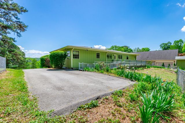 114 Coburn Drive, Chattanooga, TN 37415