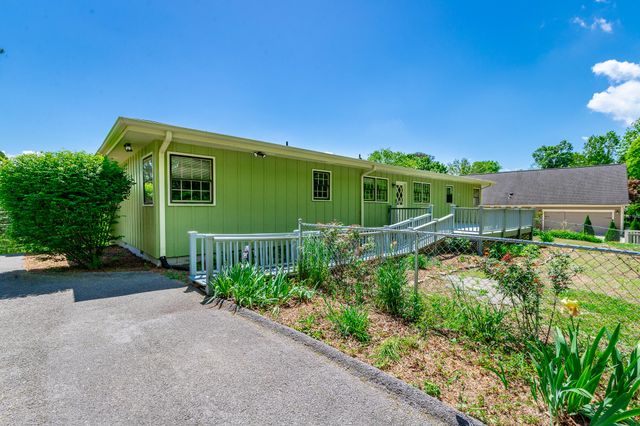 114 Coburn Drive, Chattanooga, TN 37415