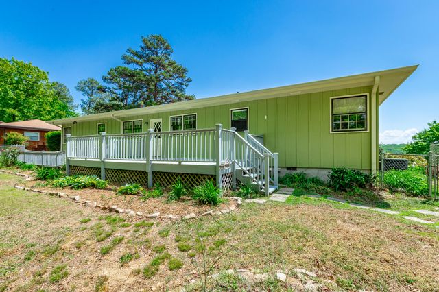 114 Coburn Drive, Chattanooga, TN 37415