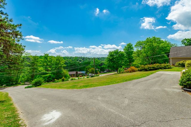 114 Coburn Drive, Chattanooga, TN 37415