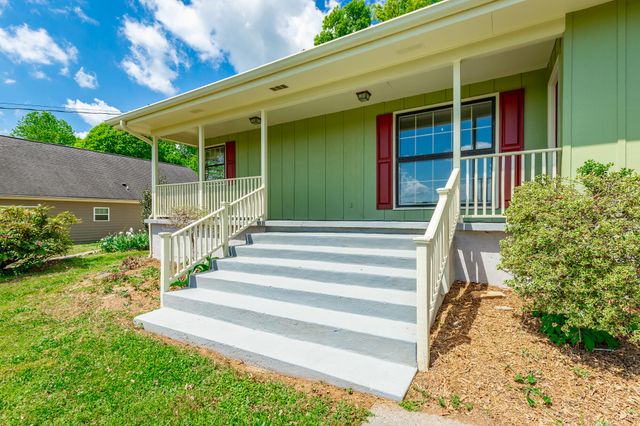 114 Coburn Drive, Chattanooga, TN 37415