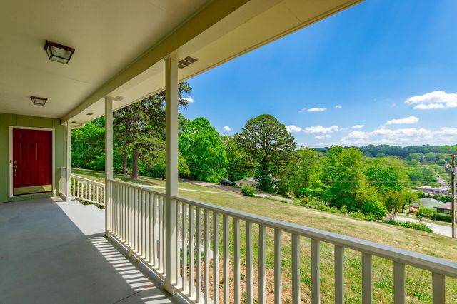 114 Coburn Drive, Chattanooga, TN 37415