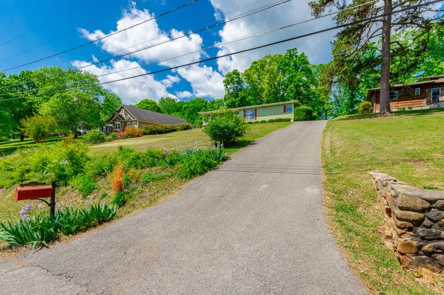 114 Coburn Drive, Chattanooga, TN 37415