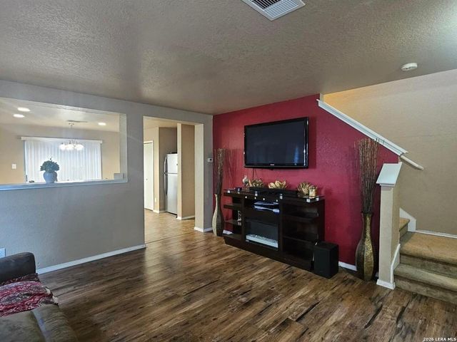 862 BARREL PT, San Antonio, TX 78251