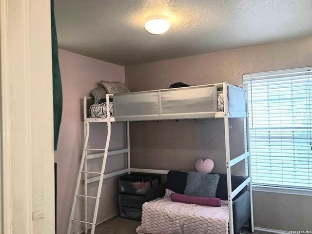 862 BARREL PT, San Antonio, TX 78251