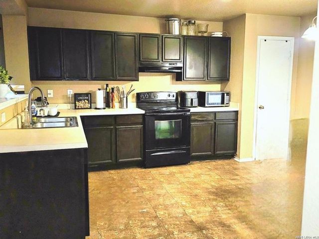 862 BARREL PT, San Antonio, TX 78251