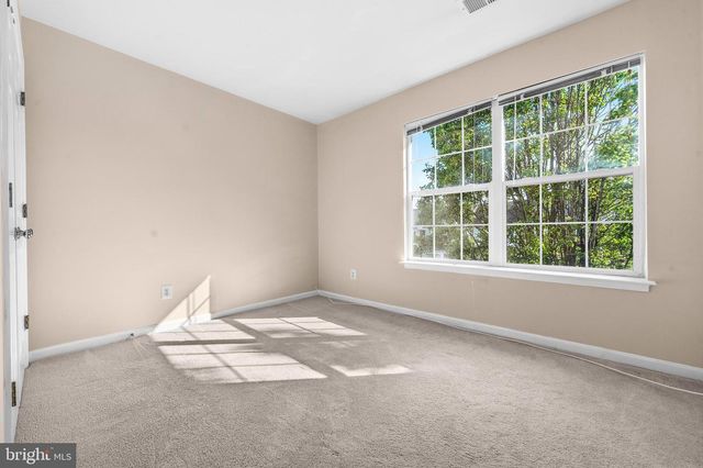 2475 WHEAT MEADOW CIR, Herndon, VA 20171